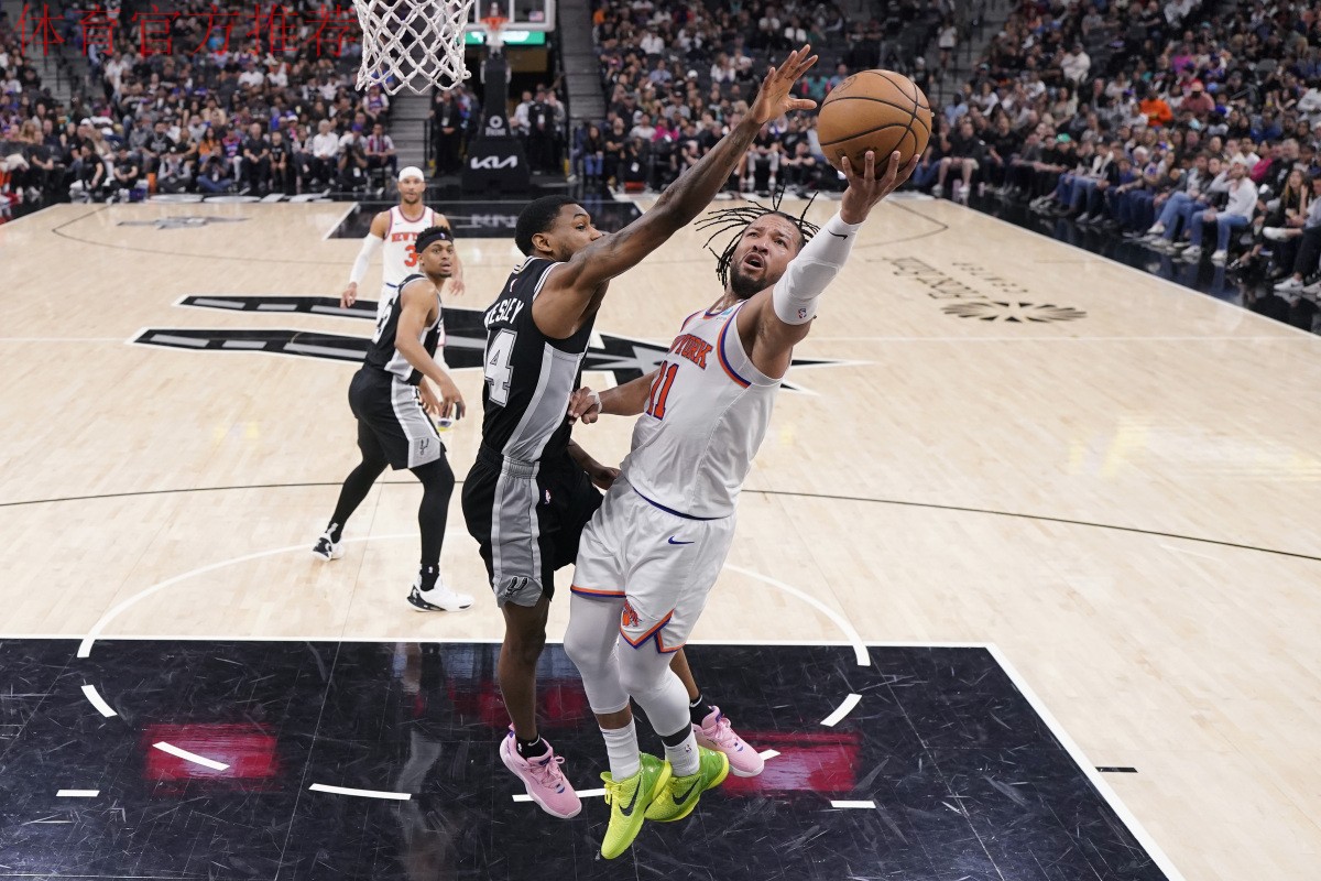 NBA杯半决赛雷霆vs马刺、尼克斯vs魔术：文班亚马复出